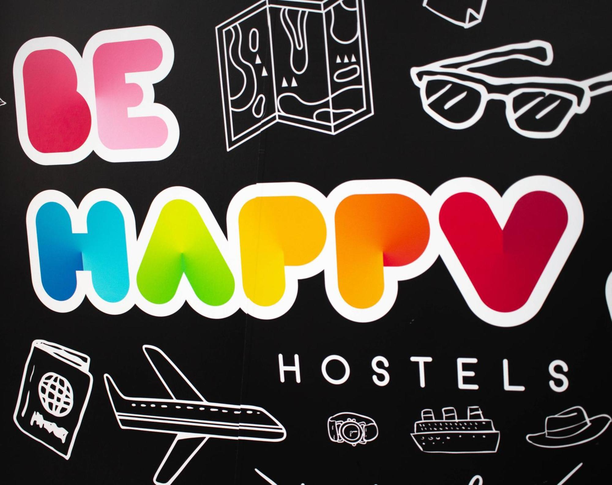 Be Happy Hostel Nerja Exteriör bild